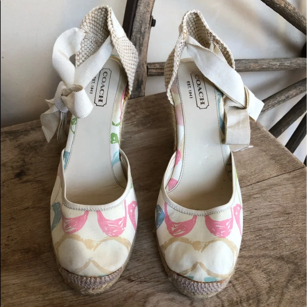 COACH🌷Espadrilles Cute Signature Ankle Tie Wedges - Picture 3 of 12